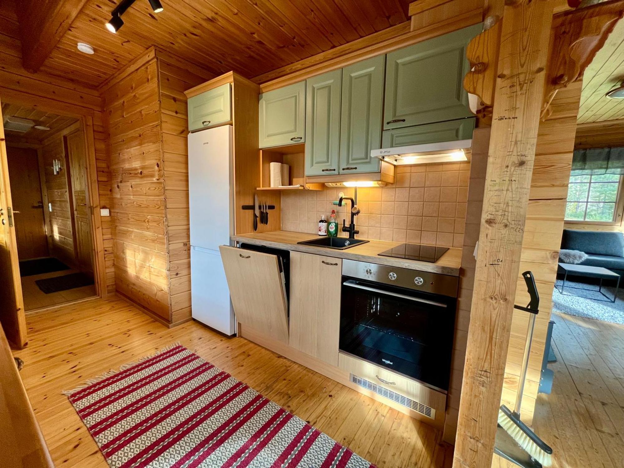 Log Cottages In 10 Min From Santa Claus Village-Sauna&Freeparking روفانييمي المظهر الخارجي الصورة